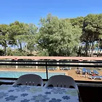 Апартаменты Salles 6 *