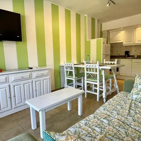 Διαμέρισμα Salles 6 *